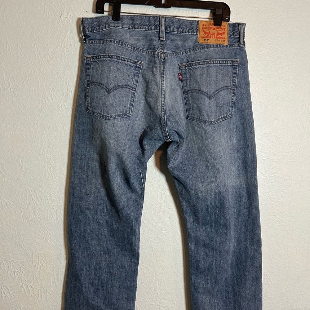 Levi's 514 Men's Straight Jeans in Faded Blue Size 36 x 30 - Picture 2 of 10